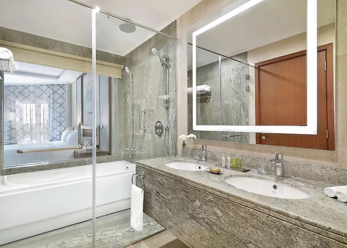 Resort Hilton Plaza 5*